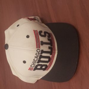 Mitchell and Ness fitted hat